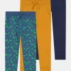 Friboo Niños 3 PACK - Pantalones - Ochre/blue/dark Blue 2 Friboo Niños 3 PACK - Pantalones - Ochre/blue/dark Blue -Friboo comercio c739976ee1ea45e0befdf9d66b24cd0c