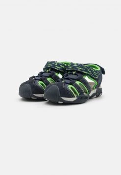 Friboo comercio -Friboo comercio ce3aac94cae544138a57e7de04679458