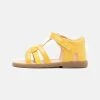Friboo Niños Sandalias - Yellow 2 Friboo Niños Sandalias - Yellow -Friboo comercio d8efecc952f04b40b2a626000a0ea855